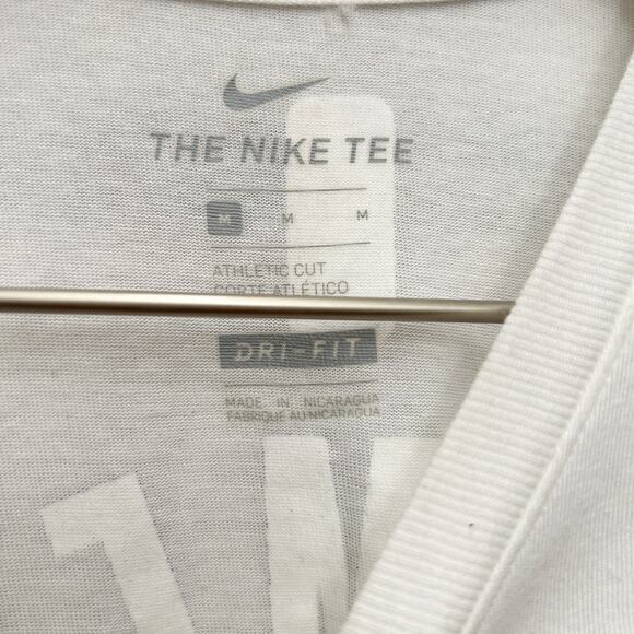 NIKE Los Angeles Lakers Lebron James T Shirt Sz M - Picture 2 of 9